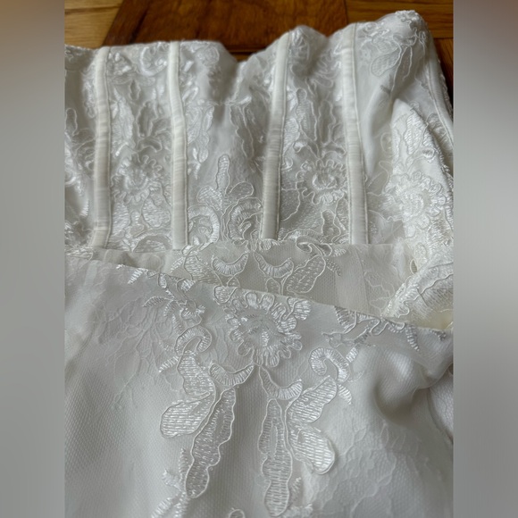 V Chapman Nigella Dress White - Picture 5 of 11